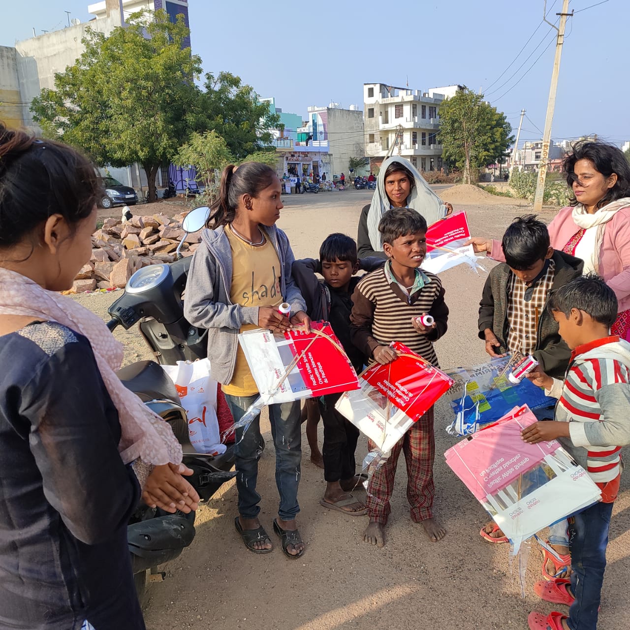 kite-festival-til-ladoo-saviours-foundation-charitable-trust-kota-l